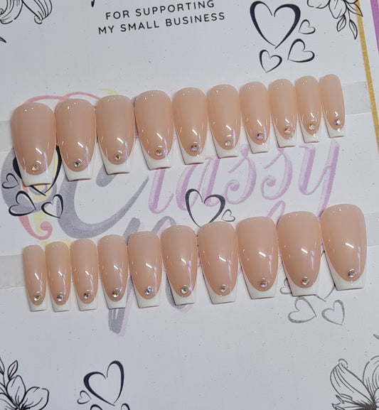 Platinum Press On Nails Set #02 MEDIUM